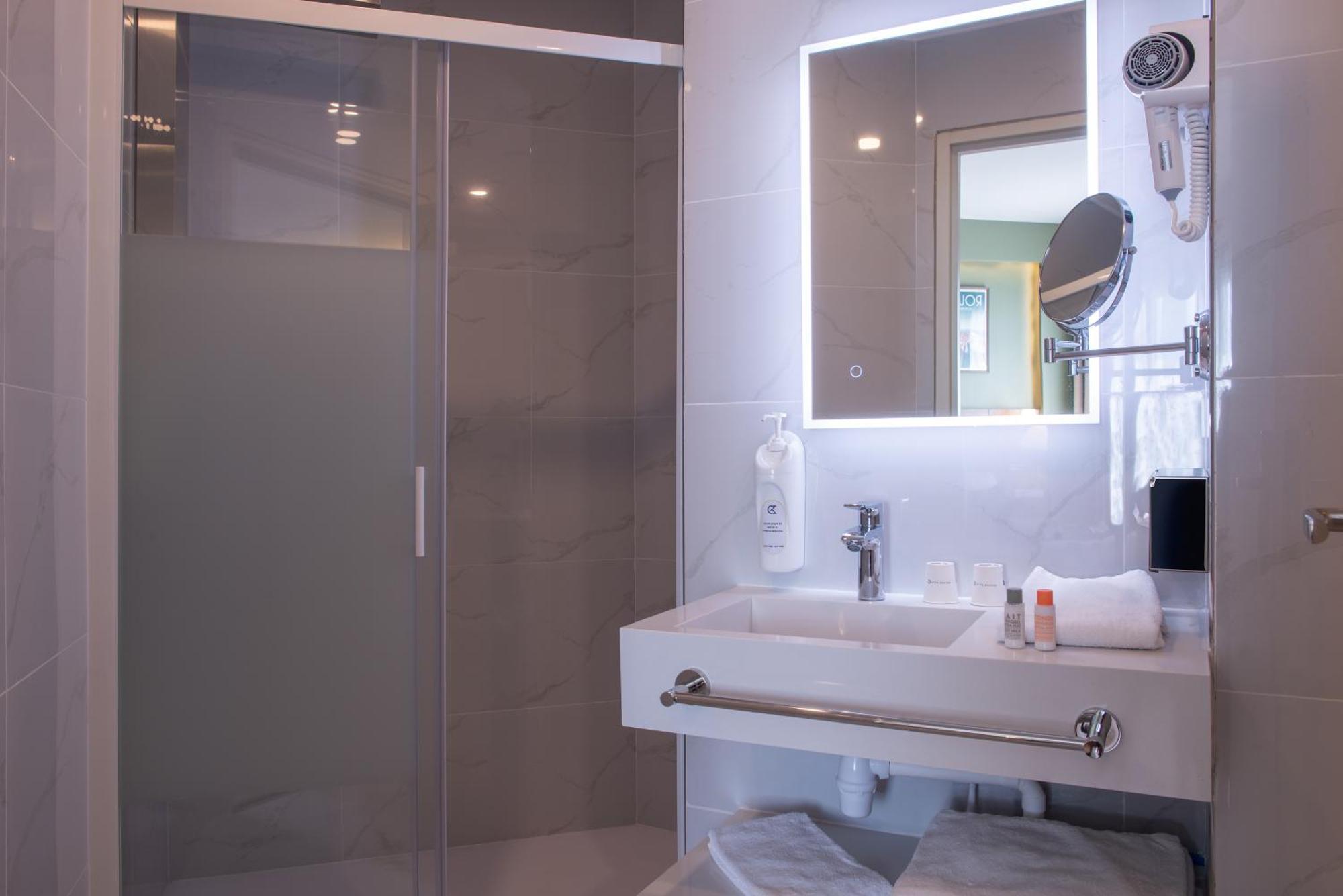 Golden Tulip Dieppe Hotel & Spa Saint-Aubin-sur-Scie 외부 사진